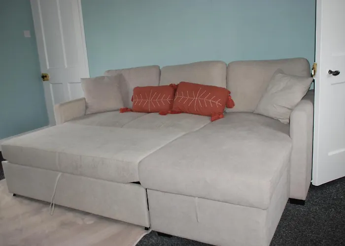 3 Bed House Up To Guests 7 In Oxford