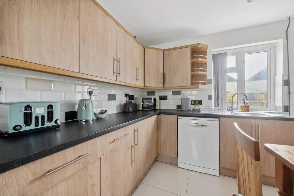 Vakantiehuis 3 Bed House Up To Guests 7 In Oxford
